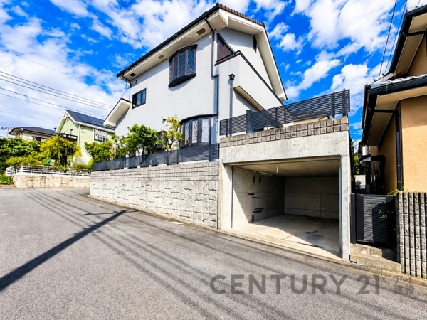 藤沢市並木台１丁目　中古一戸建て