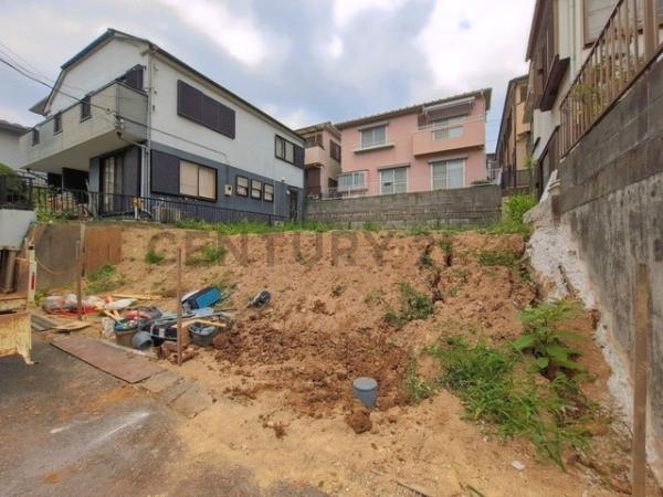 横浜市南区六ツ川2丁目 新築一戸建て