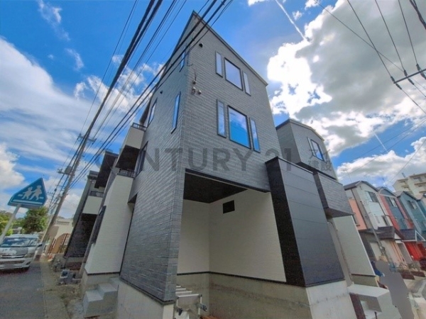 横浜市緑区鴨居町　新築一戸建て
