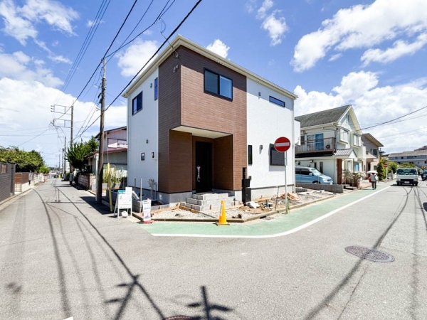 横浜市金沢区能見台通　新築一戸建て