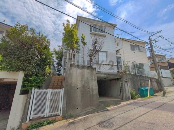 横浜市保土ケ谷区川島町 中古一戸建て