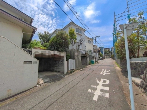 横浜市保土ケ谷区川島町　中古一戸建て