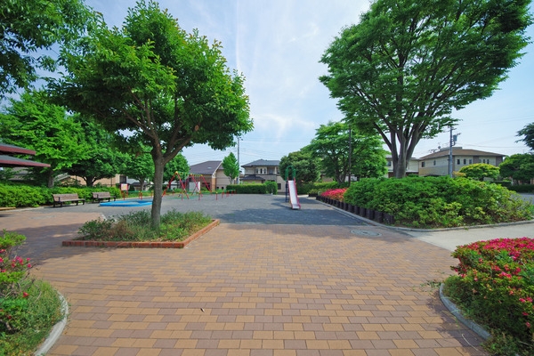 横浜市戸塚区戸塚町の中古一戸建て(原宿第二公園)