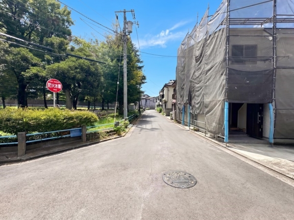 横浜市西区久保町　中古一戸建て