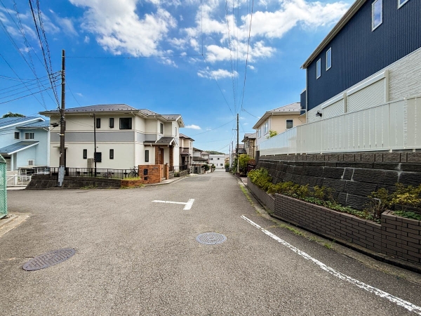 横浜市泉区緑園５丁目　新築一戸建て