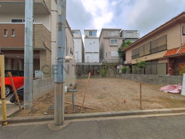 横浜市西区久保町　新築一戸建て