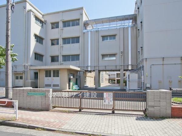 横浜市港北区綱島東４丁目　新築一戸建て(横浜市立日吉台中学校)