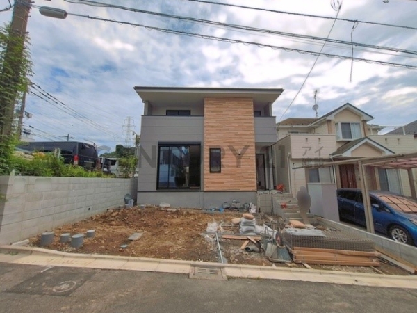 横浜市栄区上之町 新築一戸建て