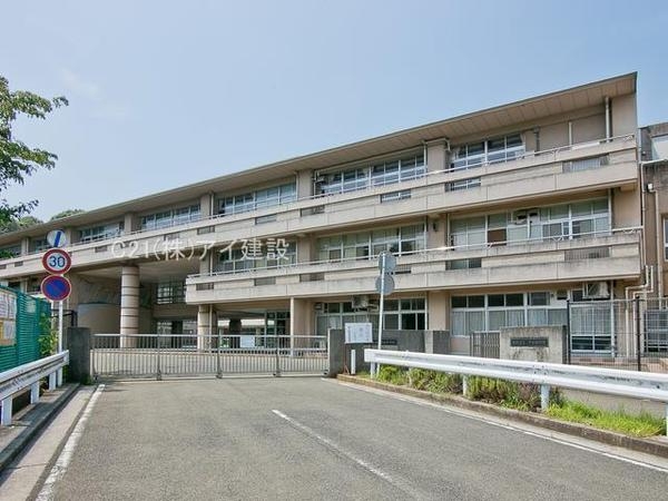 横浜市緑区寺山町　新築一戸建て(横浜市立中山中学校)