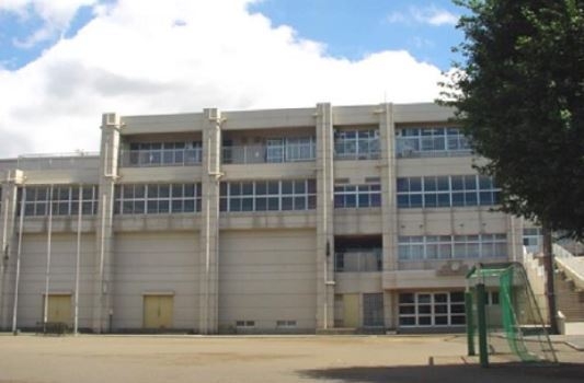 横浜市西区東久保町　新築一戸建て(横浜市立稲荷台小学校)