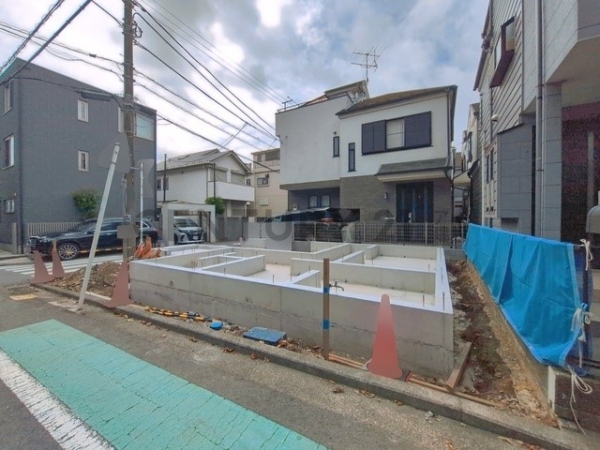 横浜市西区東久保町　新築一戸建て