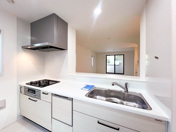 川崎市高津区千年　新築一戸建て