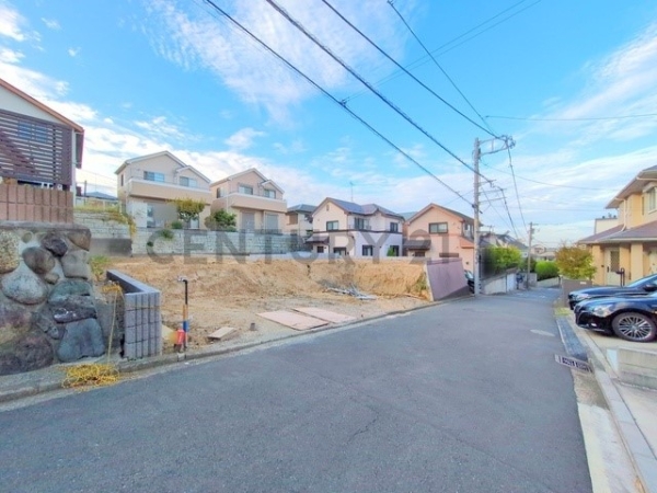 横浜市磯子区森６丁目　新築一戸建て
