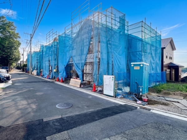 横浜市鶴見区駒岡１丁目　新築一戸建て