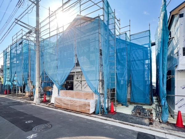 横浜市鶴見区駒岡１丁目　新築一戸建て