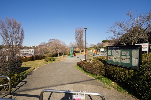 横浜市南区六ツ川２丁目　新築一戸建て(六ツ川中央公園)