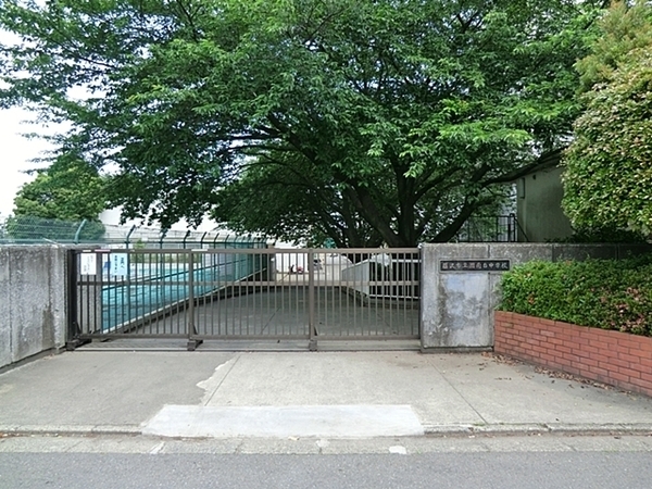 藤沢市湘南台３丁目　新築一戸建て(藤沢市立湘南台中学校)