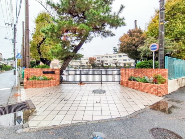 横浜市金沢区釜利谷東５丁目　新築一戸建て(横浜市立釜利谷小学校)