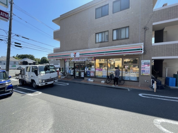 横浜市瀬谷区阿久和東２丁目　新築一戸建て(セブンイレブン横浜阿久和西店)