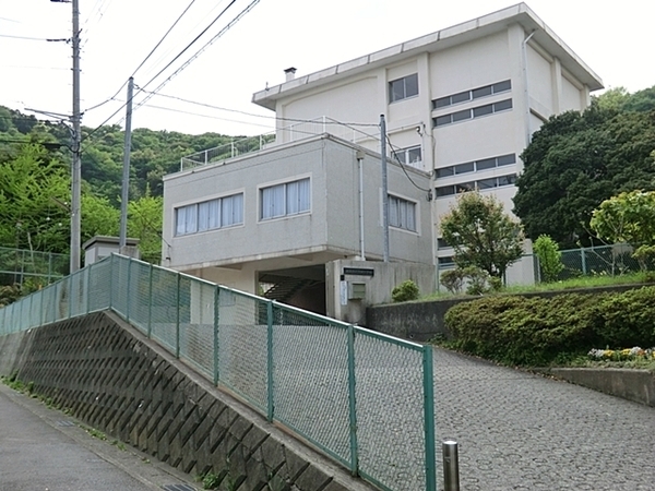 鎌倉市今泉台７丁目　新築一戸建て(鎌倉市立今泉小学校)