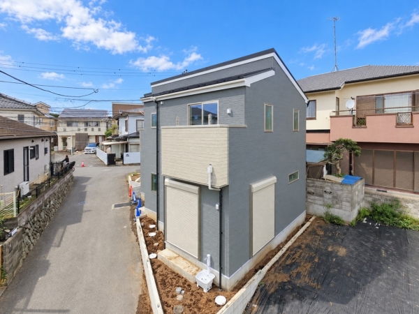 茅ヶ崎市香川２丁目　新築一戸建て