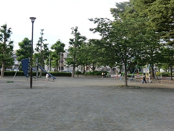 横浜市鶴見区栄町通１丁目の中古一戸建て(平安公園)