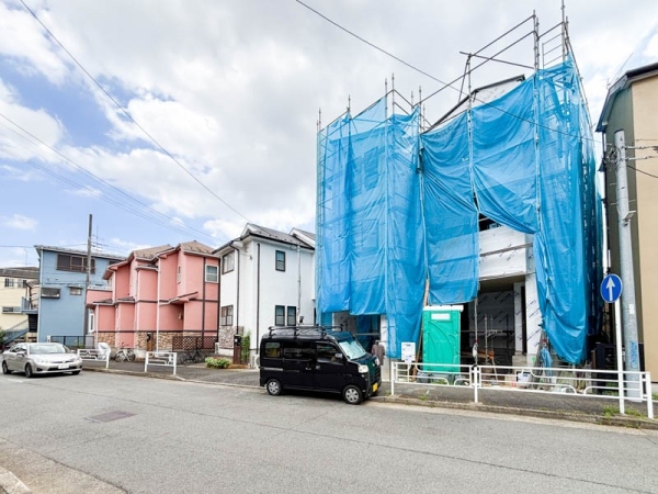 川崎市中原区上小田中１丁目　新築一戸建て