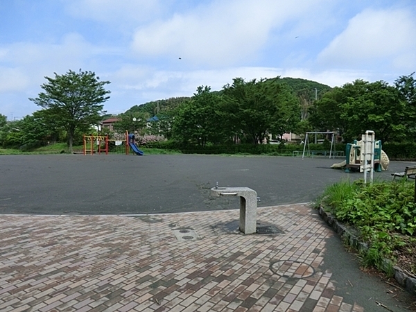 横浜市栄区元大橋２丁目の中古一戸建て(上郷六反町公園)