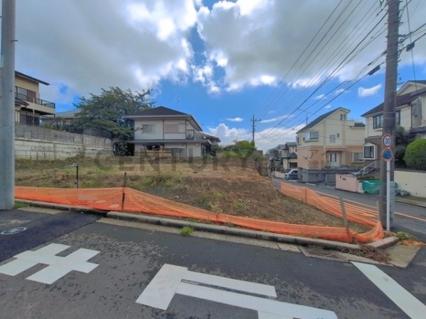 横浜市金沢区富岡西１丁目　新築一戸建て