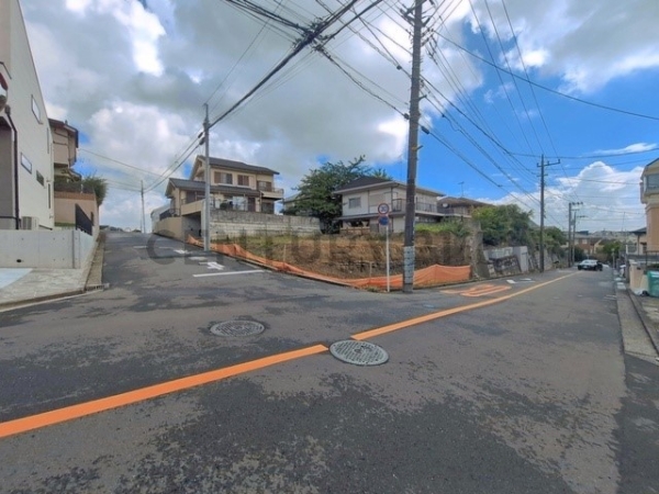 横浜市金沢区富岡西１丁目　新築一戸建て