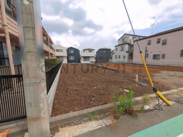 横浜市鶴見区東寺尾１丁目　新築一戸建て