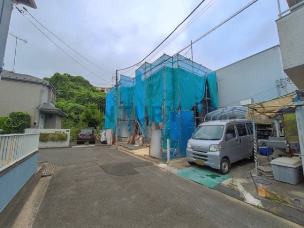 横浜市南区永田北２丁目　新築一戸建て