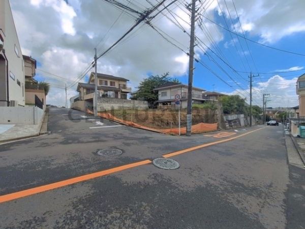横浜市金沢区富岡西１丁目　新築一戸建て