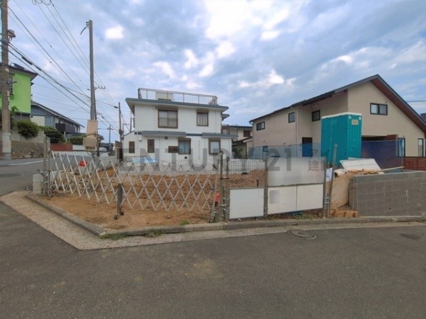 横浜市金沢区富岡西４丁目　新築一戸建て