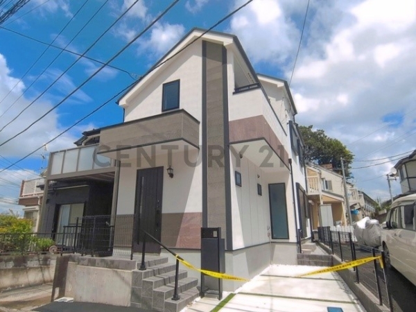 横浜市中区西之谷町　新築一戸建て