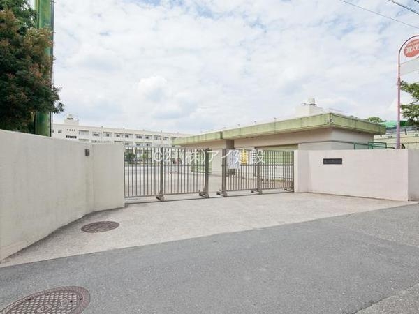 横浜市栄区長沼町　新築一戸建て(横浜市立豊田中学校)
