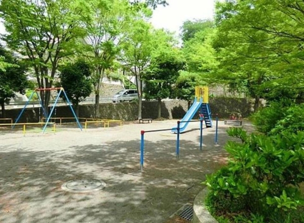 横浜市金沢区富岡西４丁目　新築一戸建て(富岡第三公園)