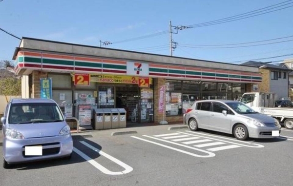 横浜市金沢区富岡西４丁目　新築一戸建て(セブンイレブン横浜上中里南店)