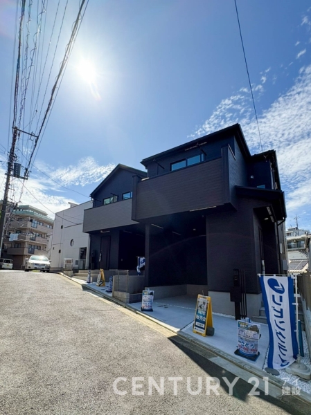 横浜市神奈川区神大寺１丁目　新築一戸建て