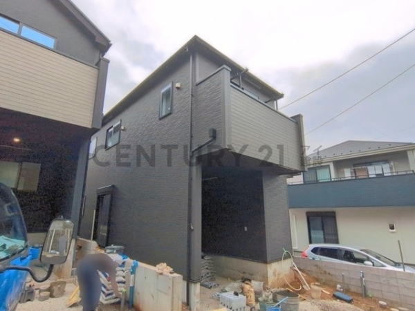 横浜市神奈川区神大寺１丁目　新築一戸建て
