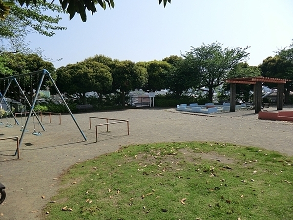 藤沢市善行５丁目　新築一戸建て(椎名谷公園)