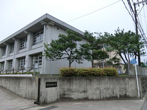 藤沢市片瀬山５丁目　新築一戸建て(藤沢市立片瀬小学校)