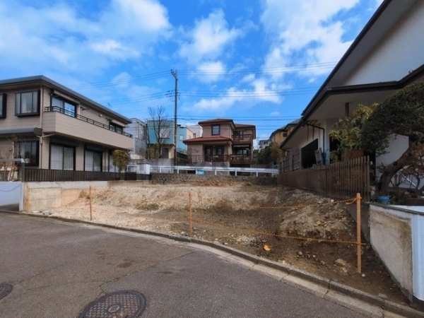 横浜市青葉区大場町 新築一戸建て