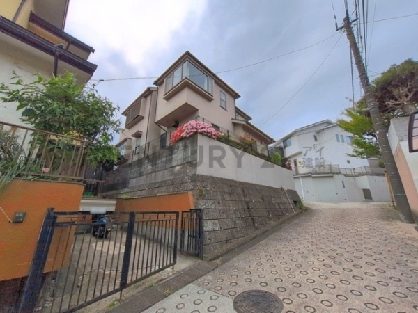 横浜市旭区中白根４丁目の中古一戸建て