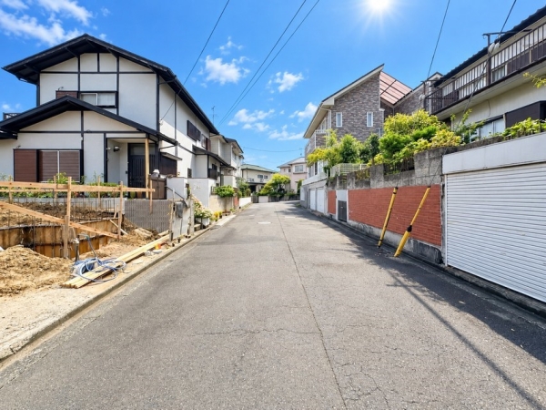 横浜市旭区上白根２丁目　新築一戸建て