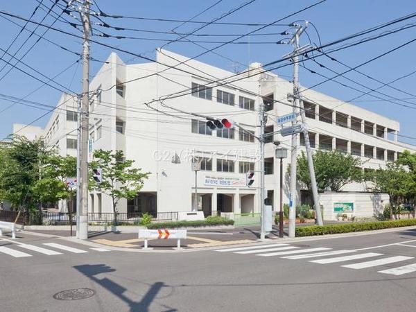 横浜市南区清水ケ丘の中古一戸建て(横浜市立蒔田中学校)