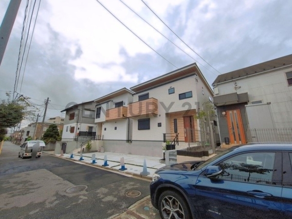 横浜市港北区篠原東２丁目　新築一戸建て