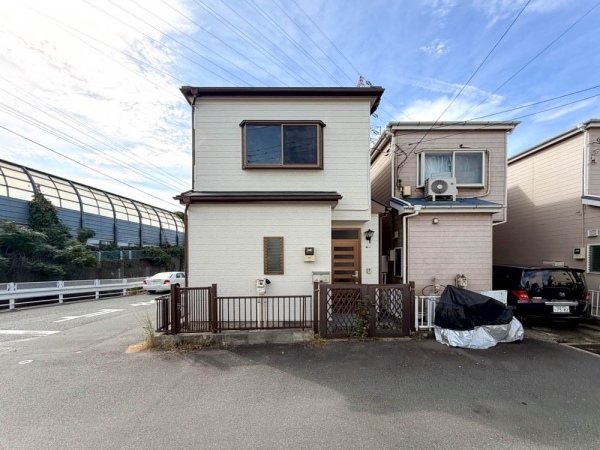 横浜市戸塚区上矢部町　中古一戸建て