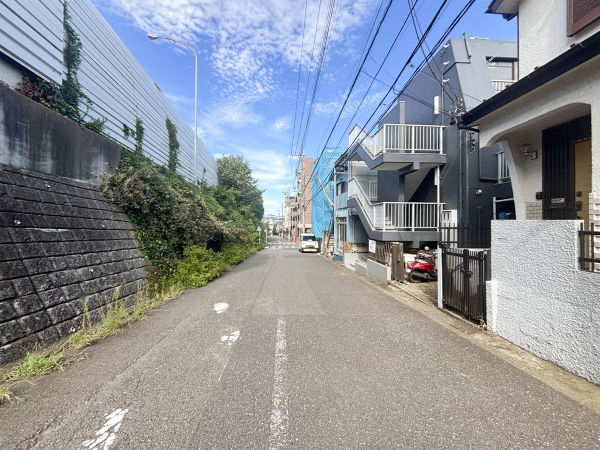 横浜市青葉区千草台　新築一戸建て