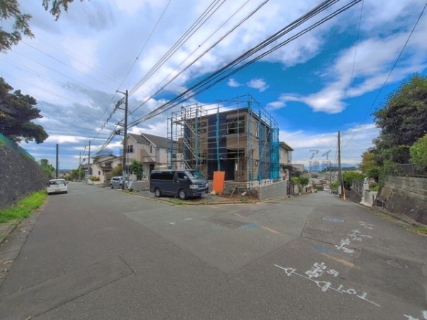 横浜市栄区小山台２丁目　新築一戸建て